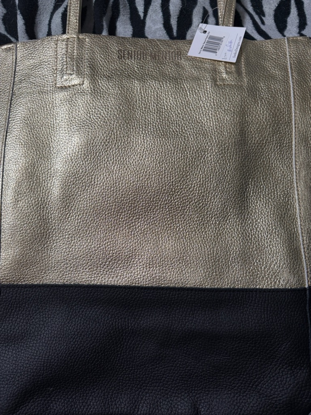 Sseko Senior Mentor gold and black leather tote